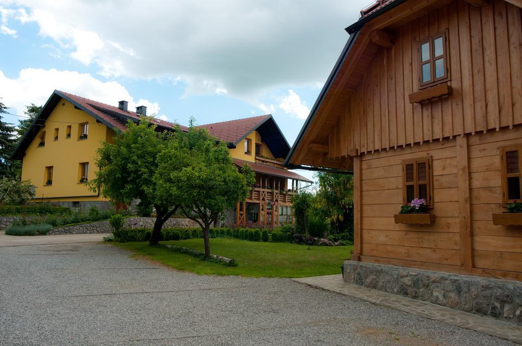 Tourist Farm Ob Izviru Krupe Villa Semic Kültér fotó